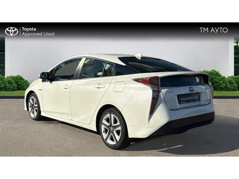 Toyota Prius, снимка 2 - Автомобили и джипове - 47601911