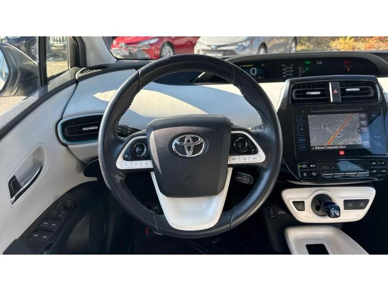 Toyota Prius, снимка 9 - Автомобили и джипове - 47601911