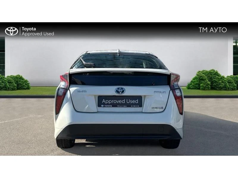 Toyota Prius, снимка 4 - Автомобили и джипове - 47601911