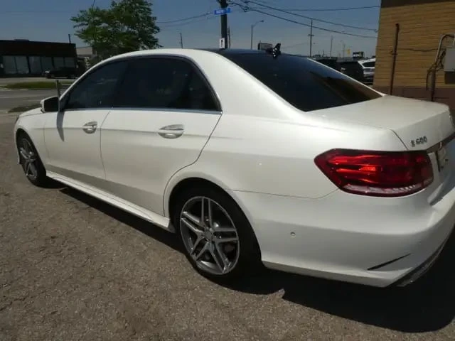 Mercedes-Benz E 400 * AMG ПАКЕТ* CARFAX * 360 * ПОДГРЕВИ * ПАНОРАМА - изображение 7