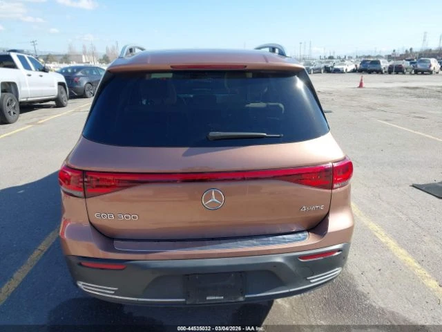 Mercedes-Benz EQB  300 SUV 4MATIC, снимка 16 - Автомобили и джипове - 54456933