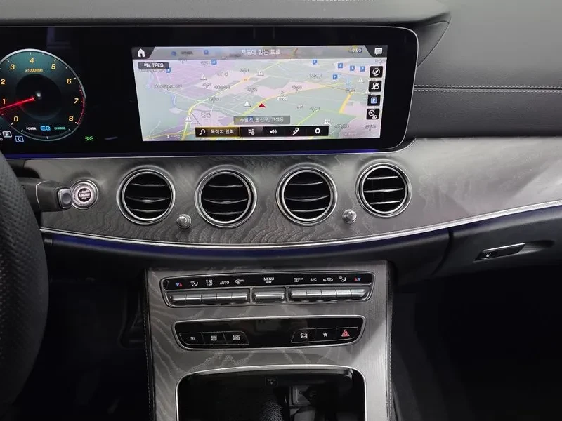 Mercedes-Benz E 350, снимка 14 - Автомобили и джипове - 54833457