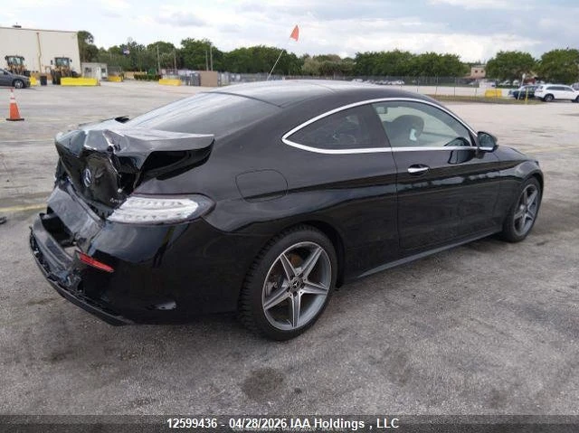 Mercedes-Benz C 300 2.0l 4Mati, снимка 5 - Автомобили и джипове - 54987708