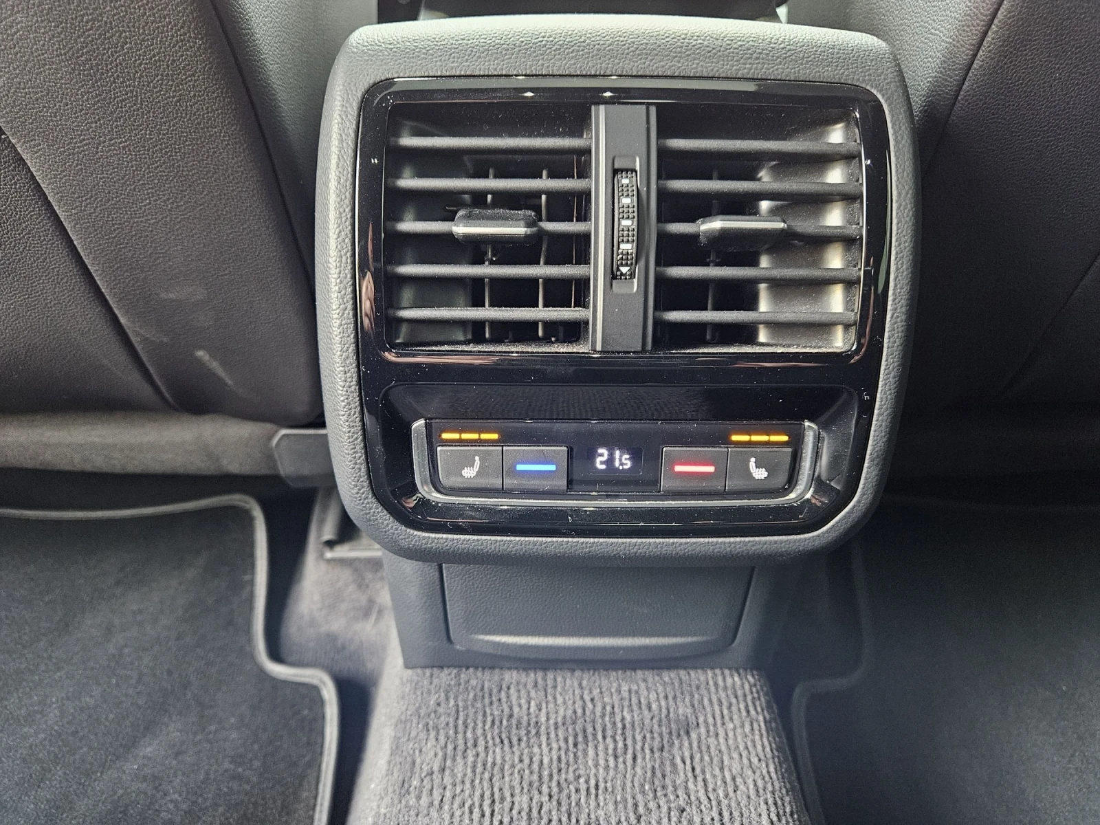 VW Arteon VW Arteon 2, 0 TSI 3 X R-Lein DSG Limousine | Mobile.bg   17