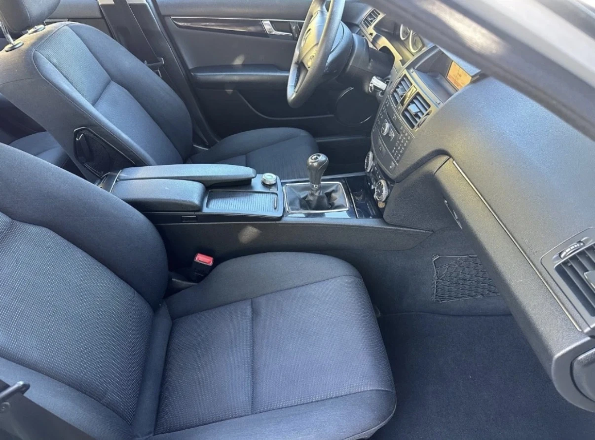 Mercedes-Benz C 180 Kompressor Classic* , снимка 9 - Автомобили и джипове - 47666252