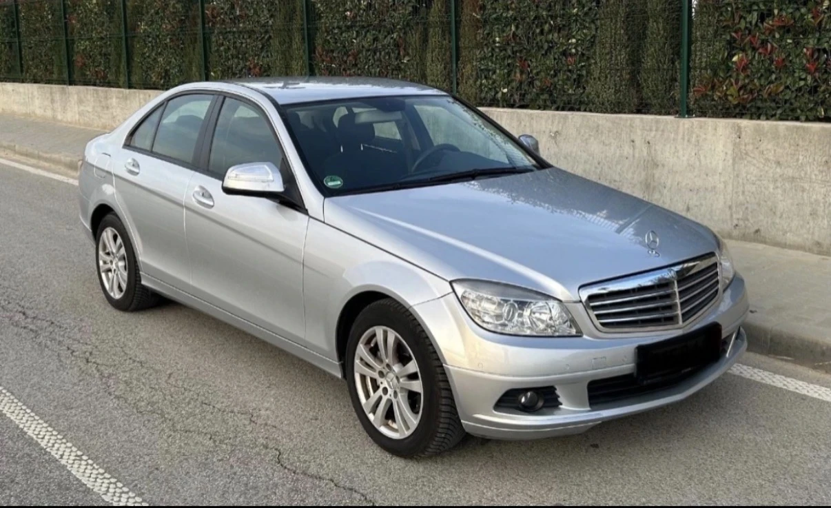 Mercedes-Benz C 180 Kompressor Classic* , снимка 2 - Автомобили и джипове - 47666252