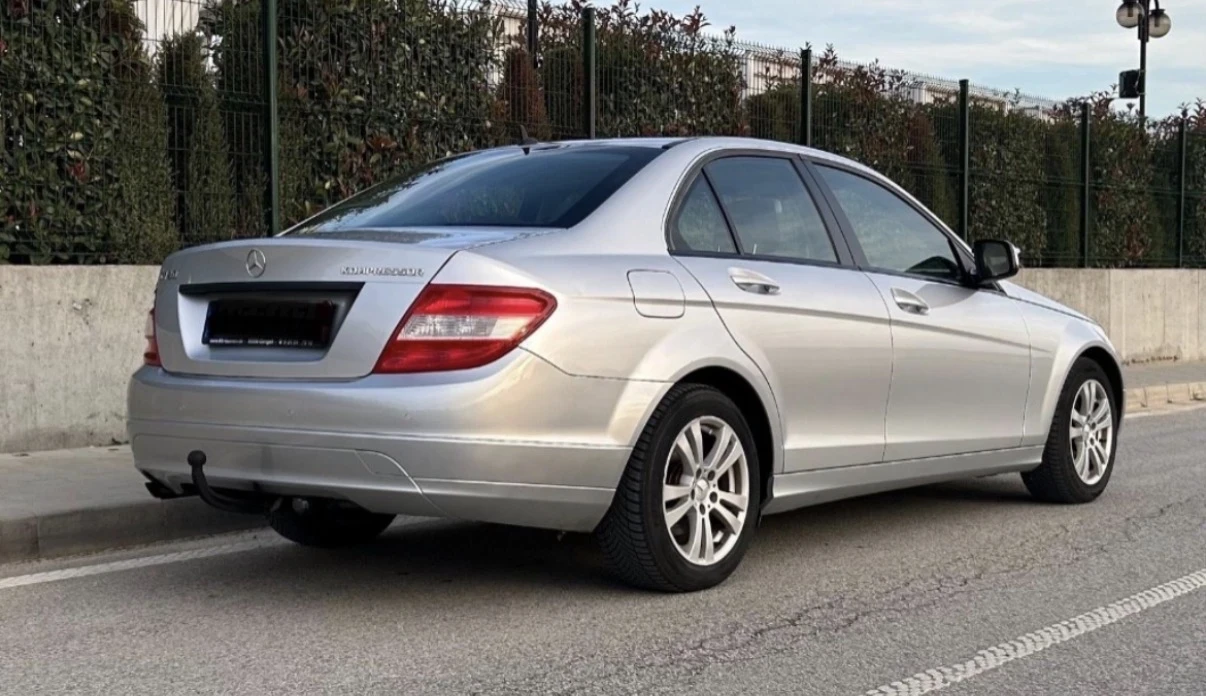 Mercedes-Benz C 180 Kompressor Classic* , снимка 3 - Автомобили и джипове - 47666252