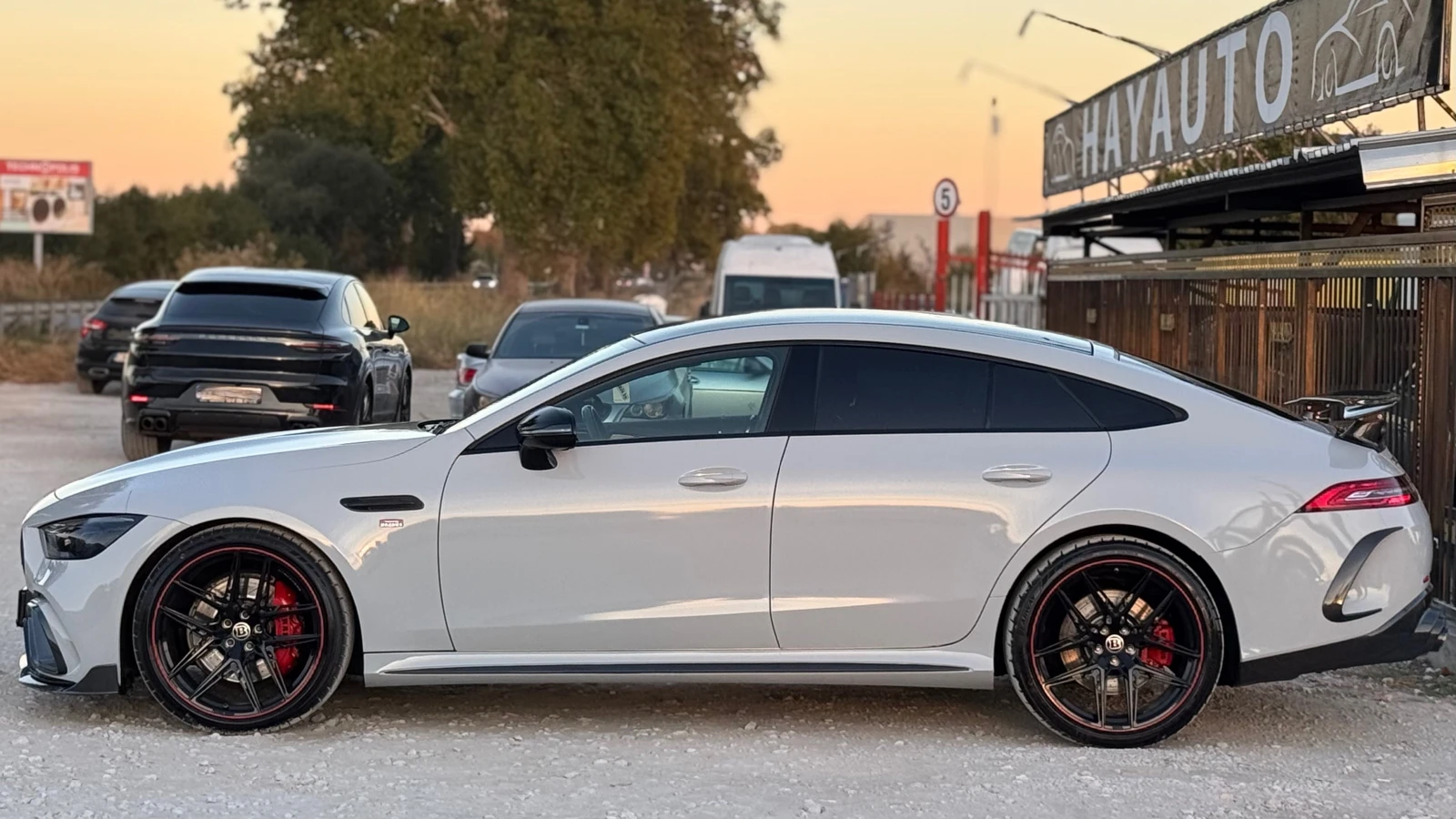 Mercedes-Benz AMG GT 43= 4Matic+ = BRABUS= Carbon Pack= Distronic= Pano - изображение 8