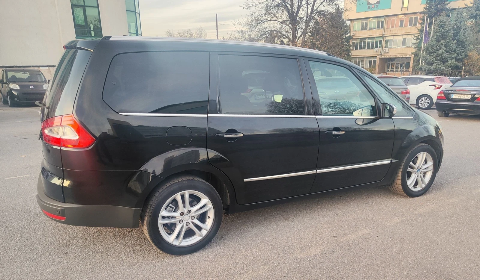 Ford Galaxy Facelift, 7 места , панорама , навигация - изображение 7