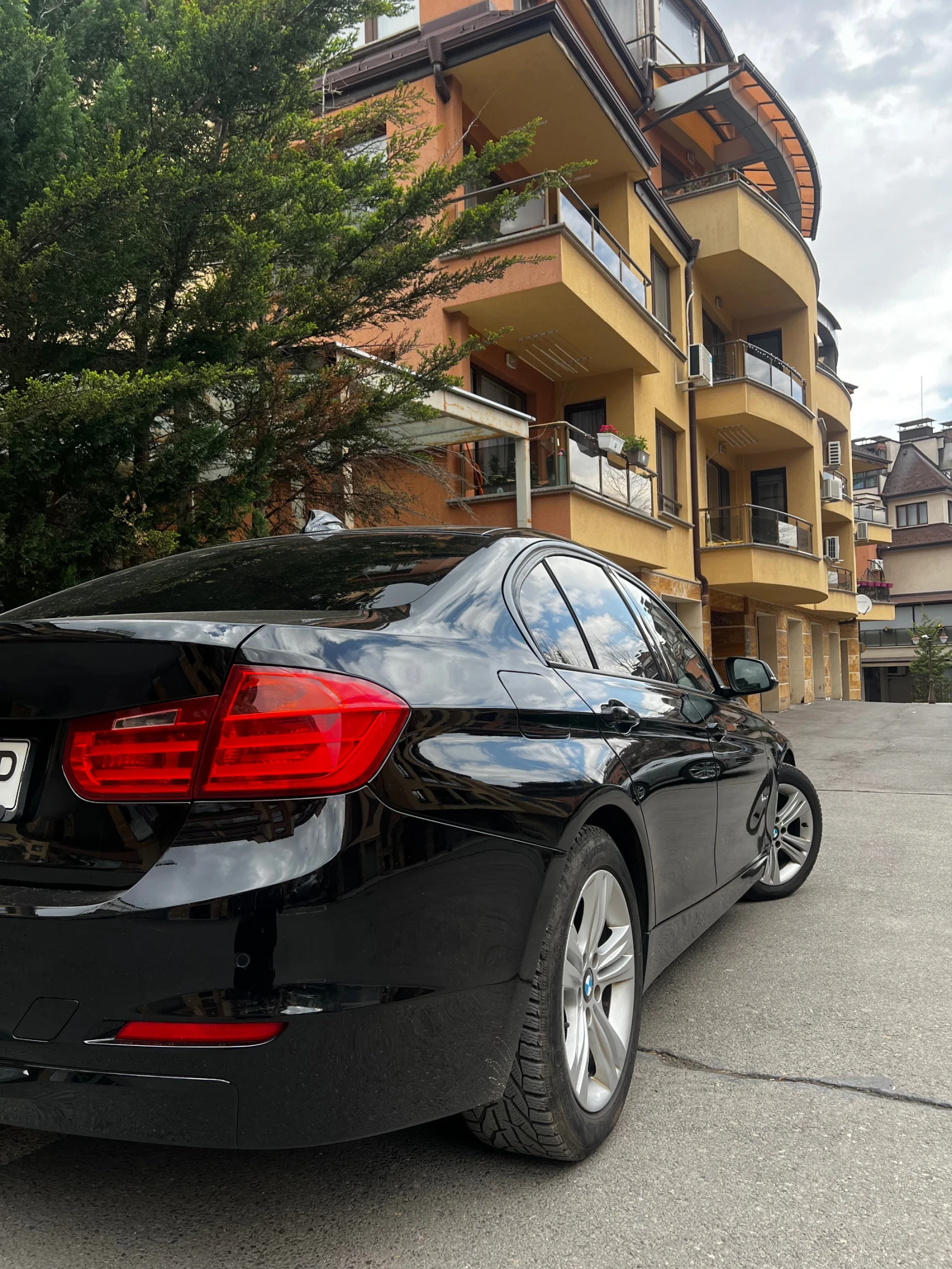 BMW 318 F30 - изображение 8