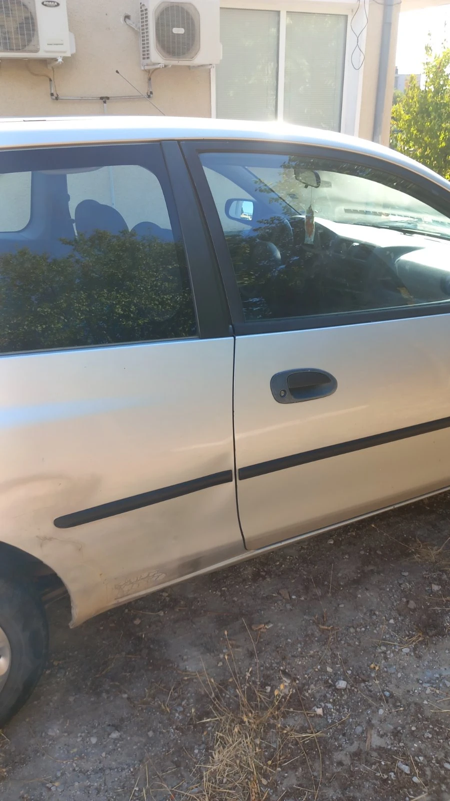 Mazda 323 1.5 - изображение 7