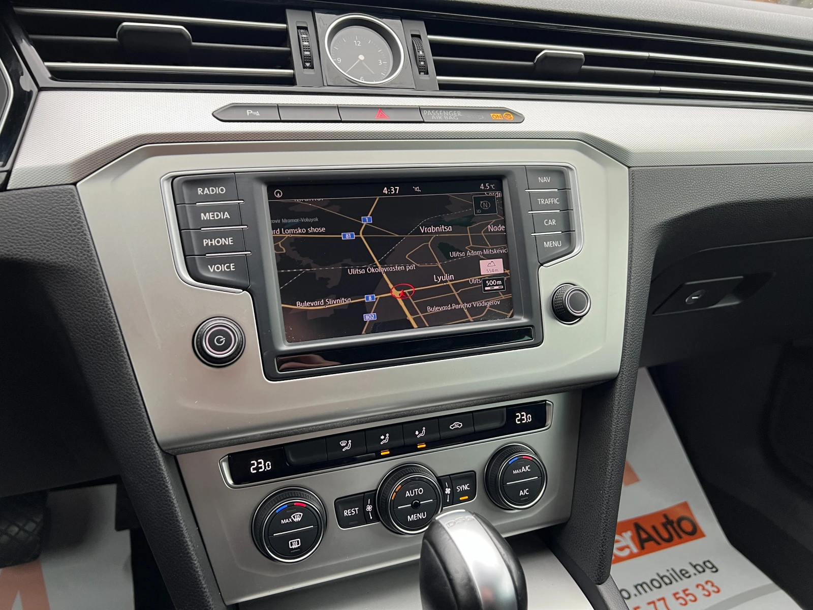 VW Passat 2.0TDI AUT/HIGHLINE/NAVI/ /ACC | Mobile.bg   16