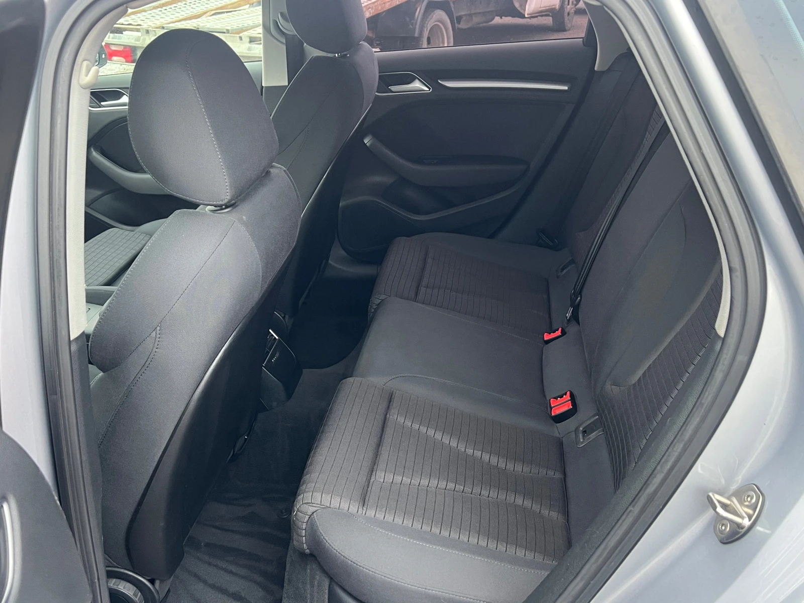 Audi A3 �������� ������! 100% ��������� | Mobile.bg � ����������� 14