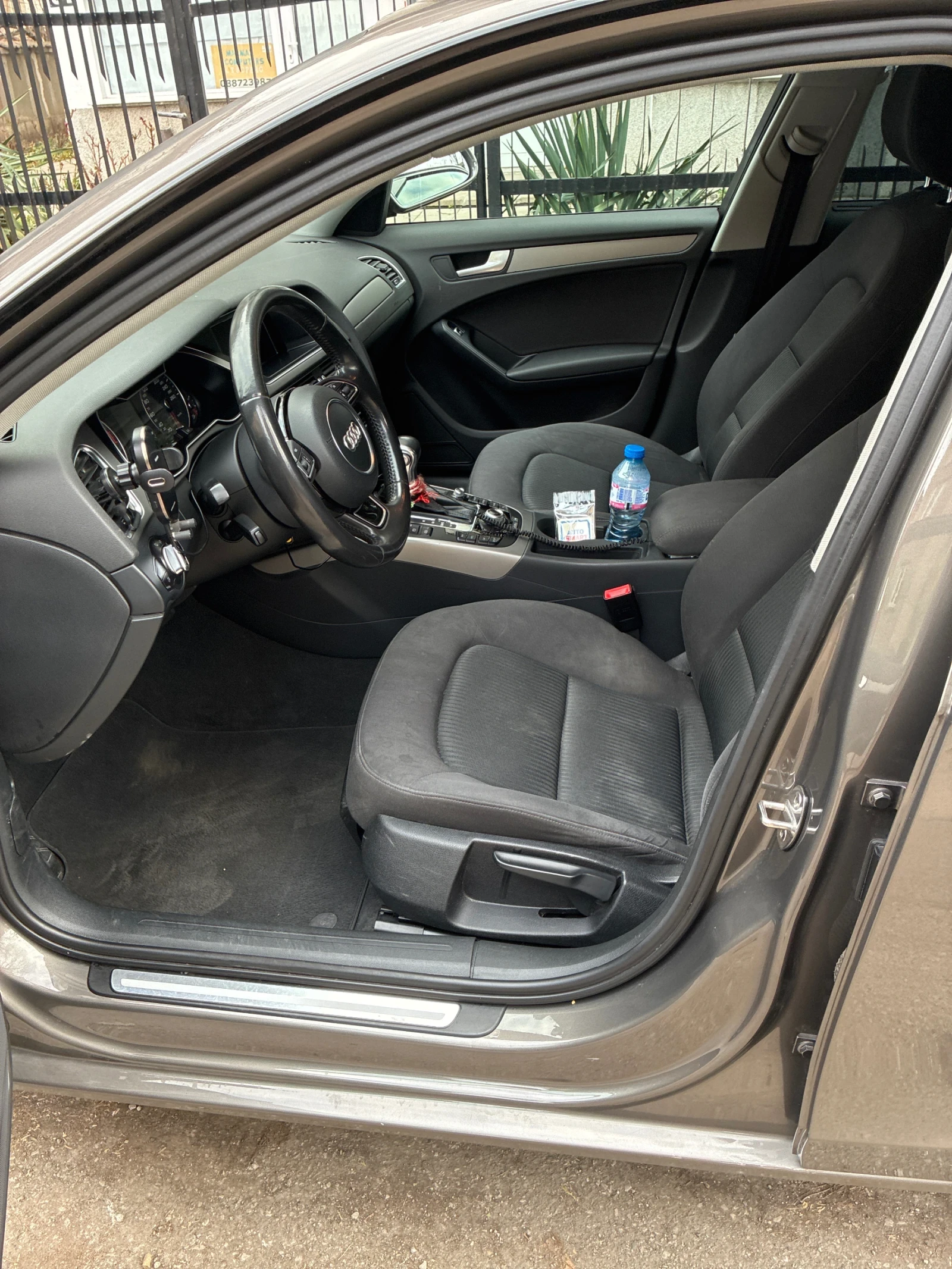 Audi A4, снимка 12 - Автомобили и джипове - 53867165