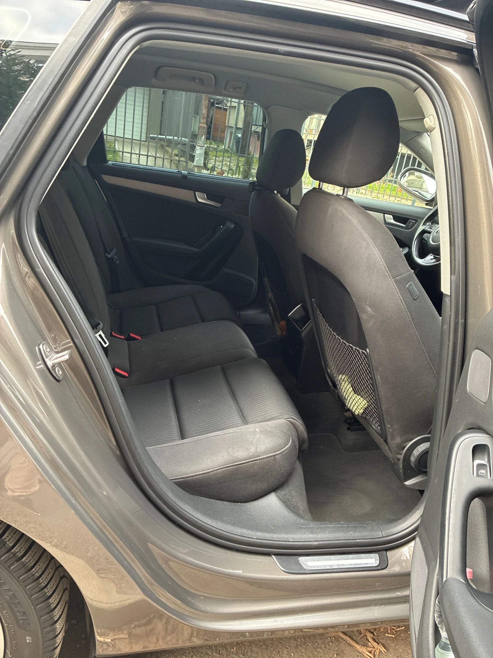 Audi A4, снимка 5 - Автомобили и джипове - 53867165