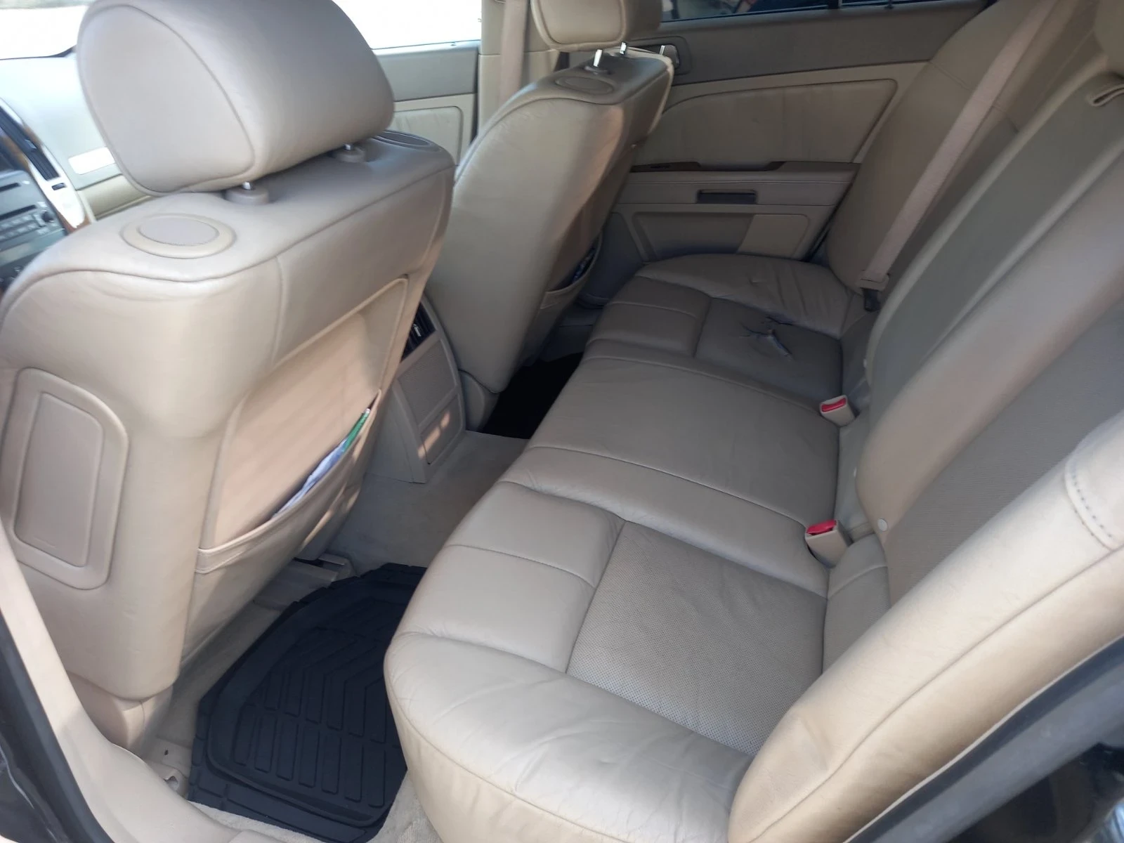 Cadillac STS, снимка 6 - Автомобили и джипове - 54084800