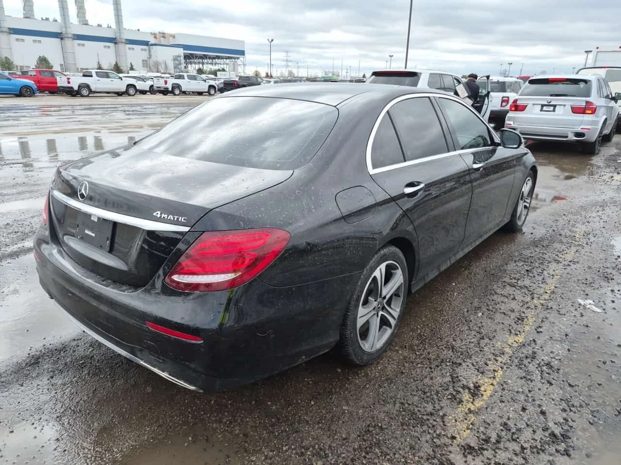 Mercedes-Benz E 400 * CARFAX * ЦЕНА ДО БГ, снимка 3 - Автомобили и джипове - 54223298
