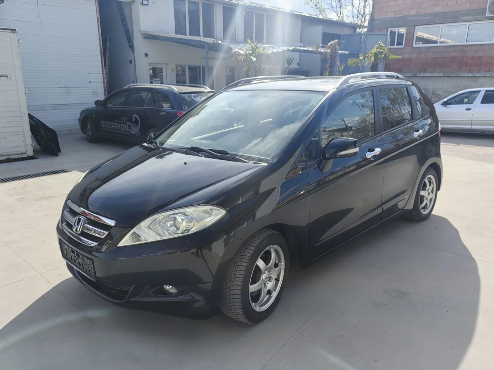 Honda Fr-v Климатроник 6 Места , снимка 8 - Автомобили и джипове - 54228809