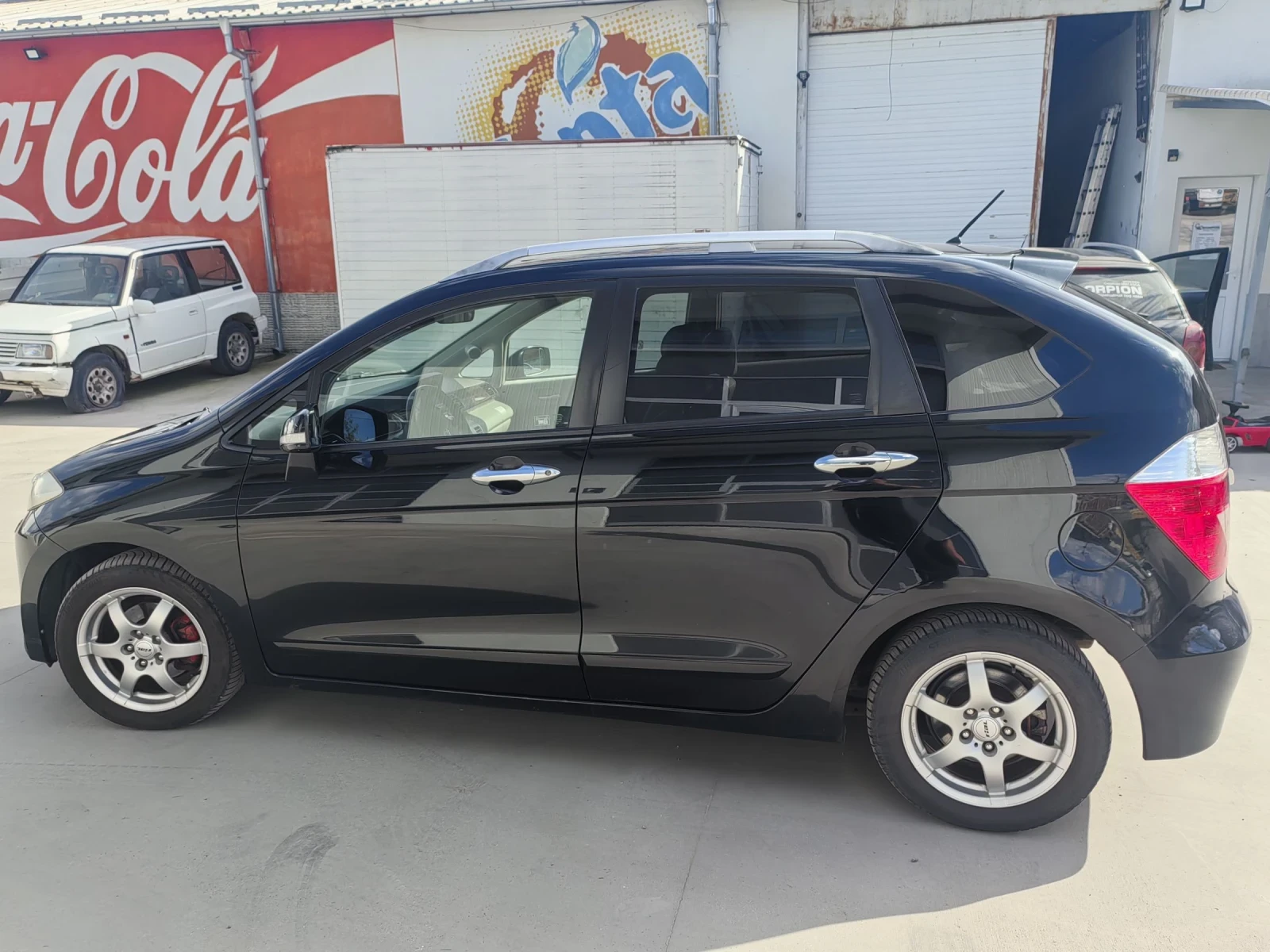 Honda Fr-v Климатроник 6 Места , снимка 5 - Автомобили и джипове - 54228809