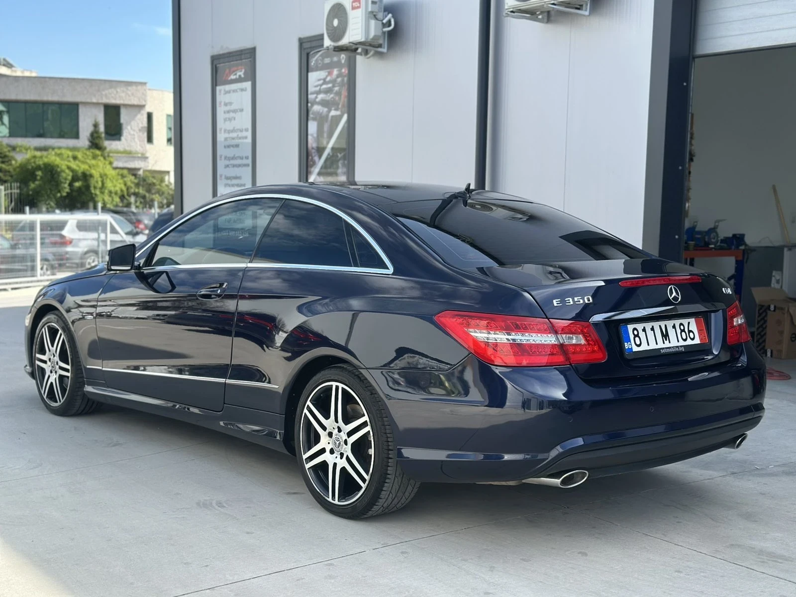 Mercedes-Benz E 350 AMG optic / 265hp / NEW / 7g plus, снимка 4 - Автомобили и джипове - 54302871