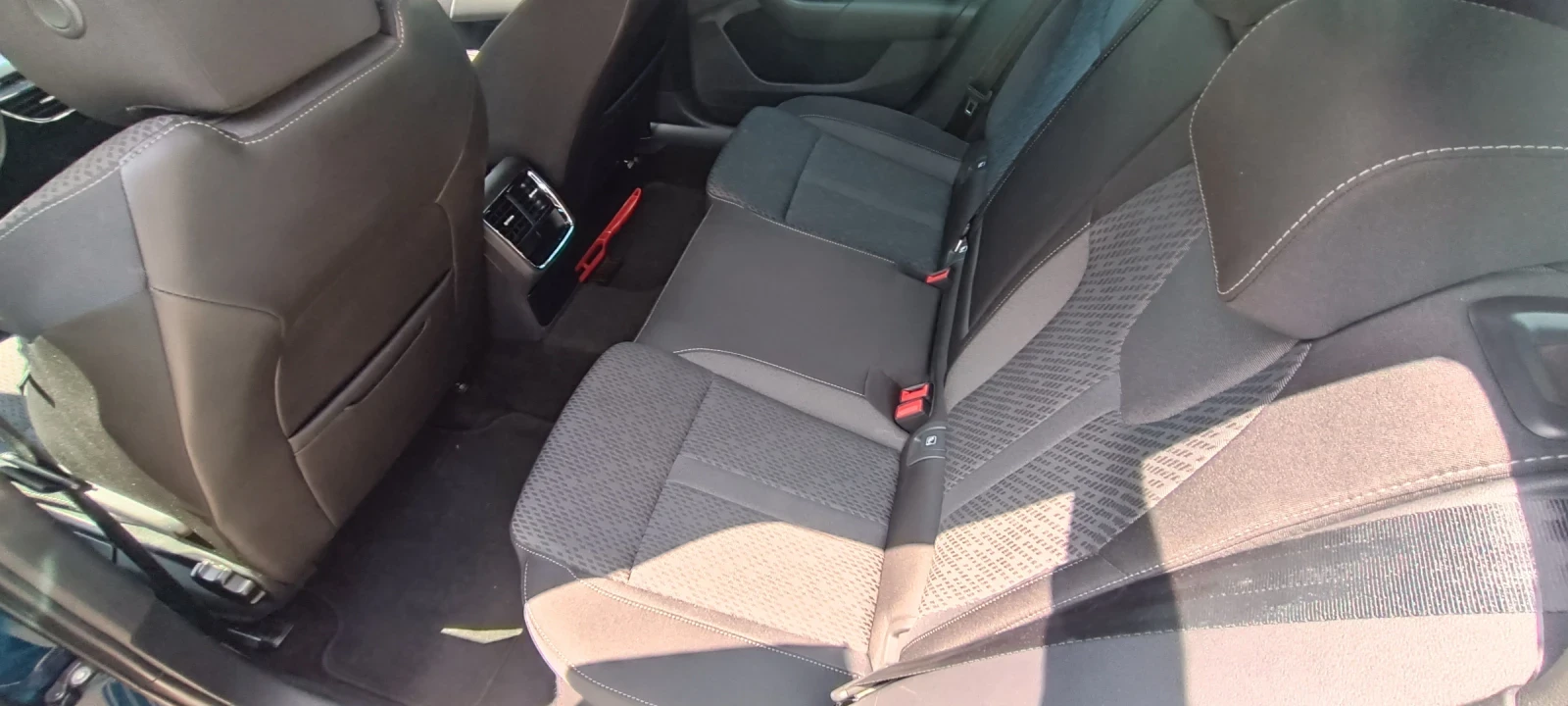 Skoda Octavia 2.0TDI/150к.с/4х4/Гаранция, снимка 15 - Автомобили и джипове - 54456428