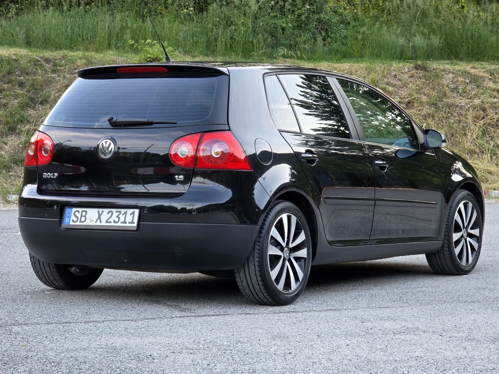 VW Golf 1.6i-102к.с* * * Газ-бензин* * * , снимка 7 - Автомобили и джипове - 54672548