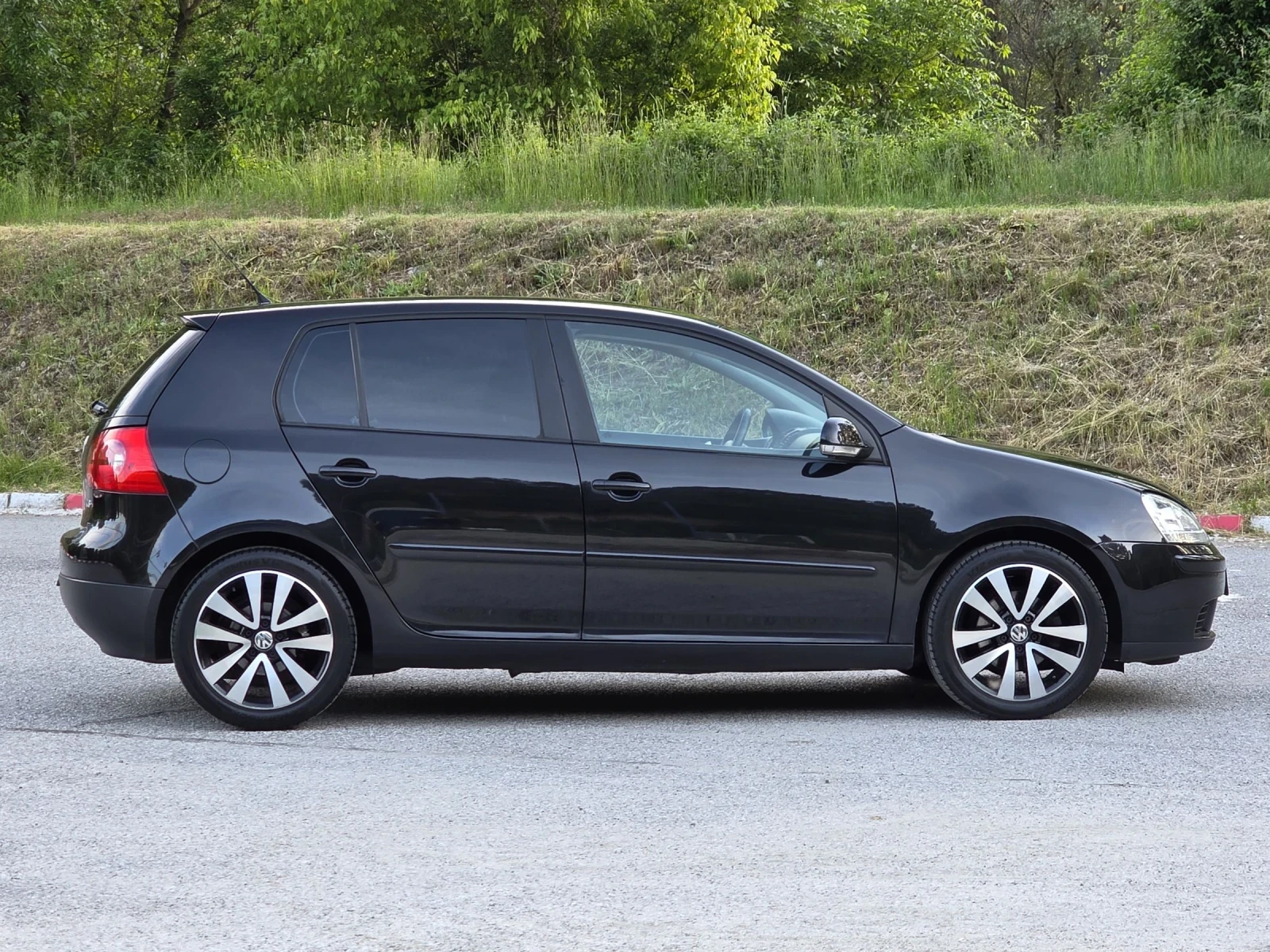 VW Golf 1.6i-102к.с* * * Газ-бензин* * * , снимка 9 - Автомобили и джипове - 54672548