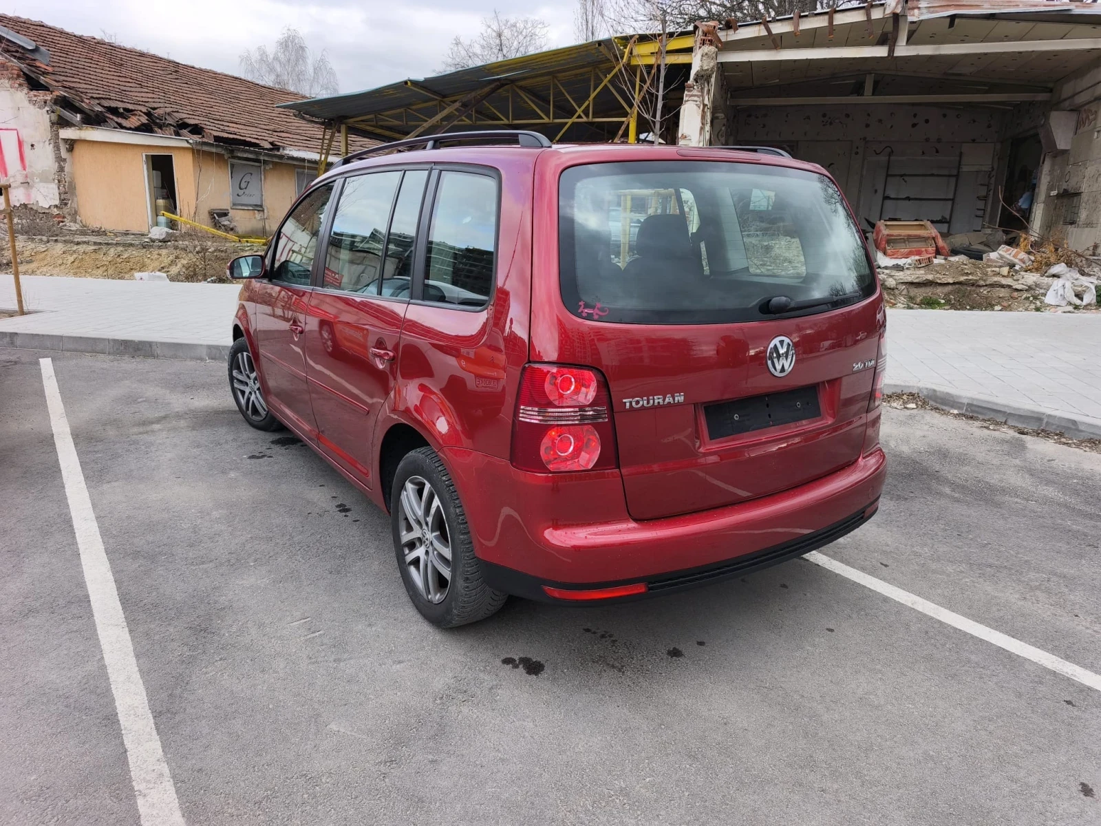 VW Touran WV Touran 2.0tdi 140k.c.Kod BMM, снимка 3 - Автомобили и джипове - 54803017