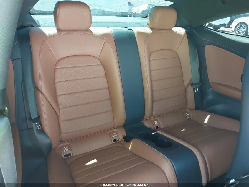 Mercedes-Benz C 300 COUPE* КОЖА* ПОДГРЕВ* ОБДУХВ* BURMASTER* PANO* ВИД, снимка 8 - Автомобили и джипове - 54943571