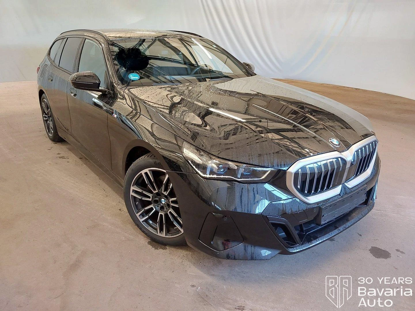 BMW 520 d Touring M Sport Paket Steptronic, снимка 4 - Автомобили и джипове - 54969816