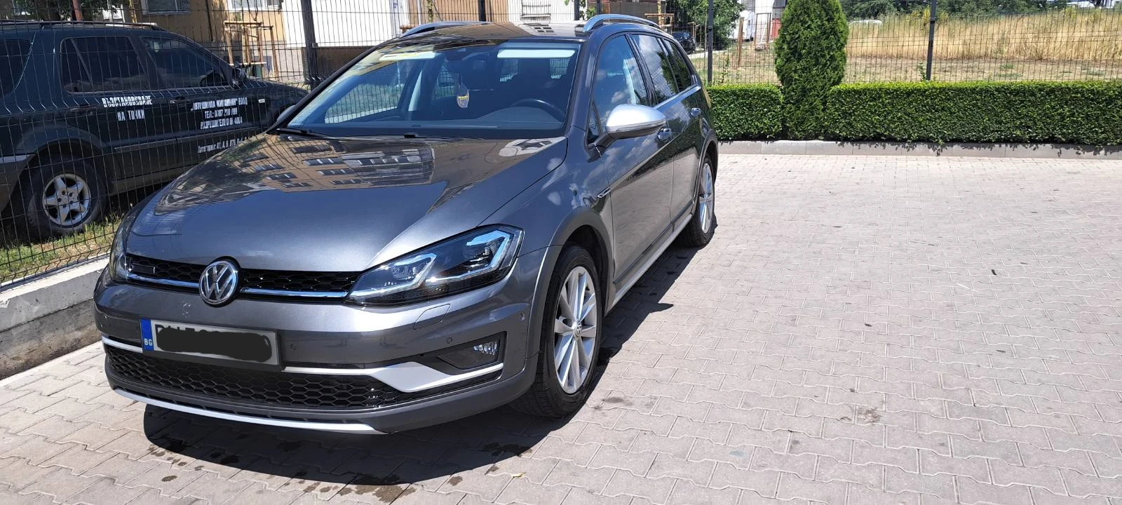 VW Golf 2.0 TDI  Alltrack , снимка 2 - Автомобили и джипове - 55033936