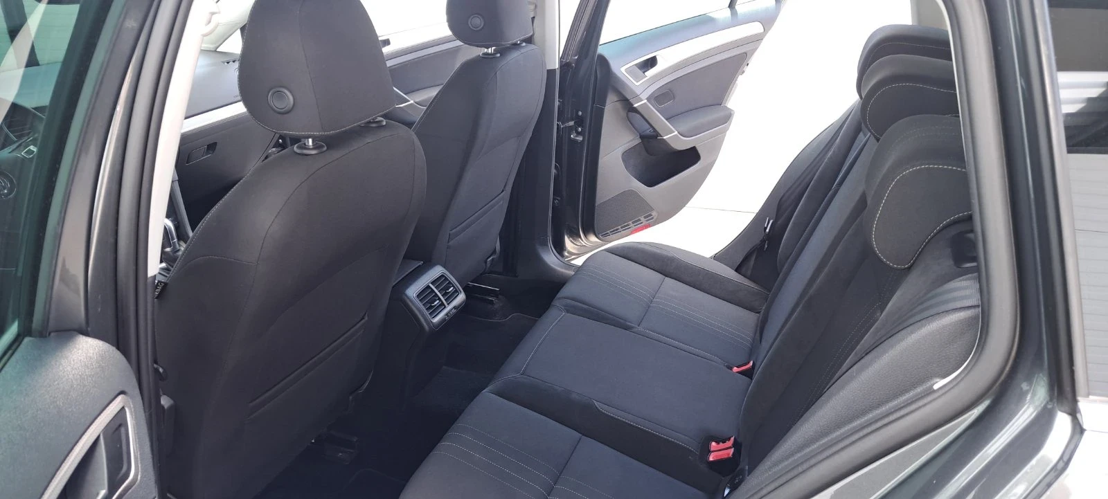 VW Golf 2.0 TDI  Alltrack , снимка 17 - Автомобили и джипове - 55033936