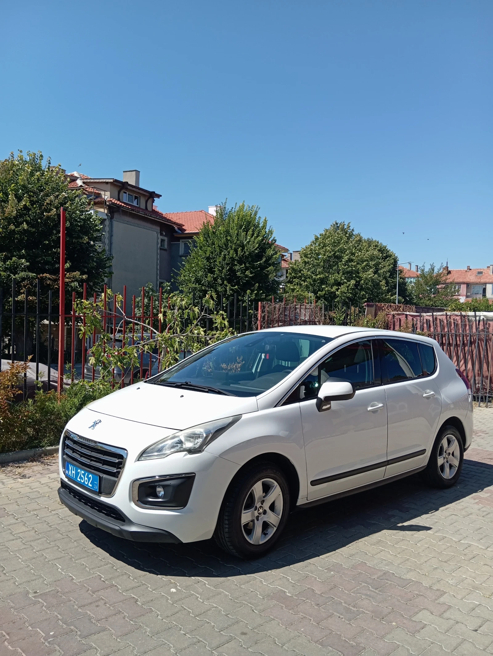 Peugeot 3008 Алюре, снимка 2 - Автомобили и джипове - 55692404