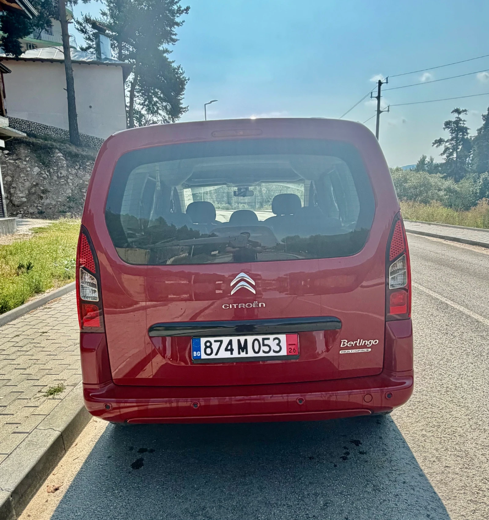 Citroen Berlingo 1.6 HDI Facelift LED, снимка 8 - Автомобили и джипове - 55784817