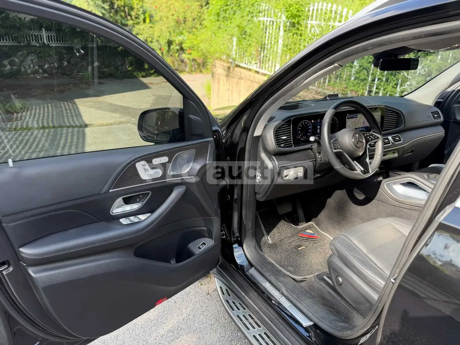 Mercedes-Benz GLE 450 AMG LINE, снимка 11 - Автомобили и джипове - 55854239