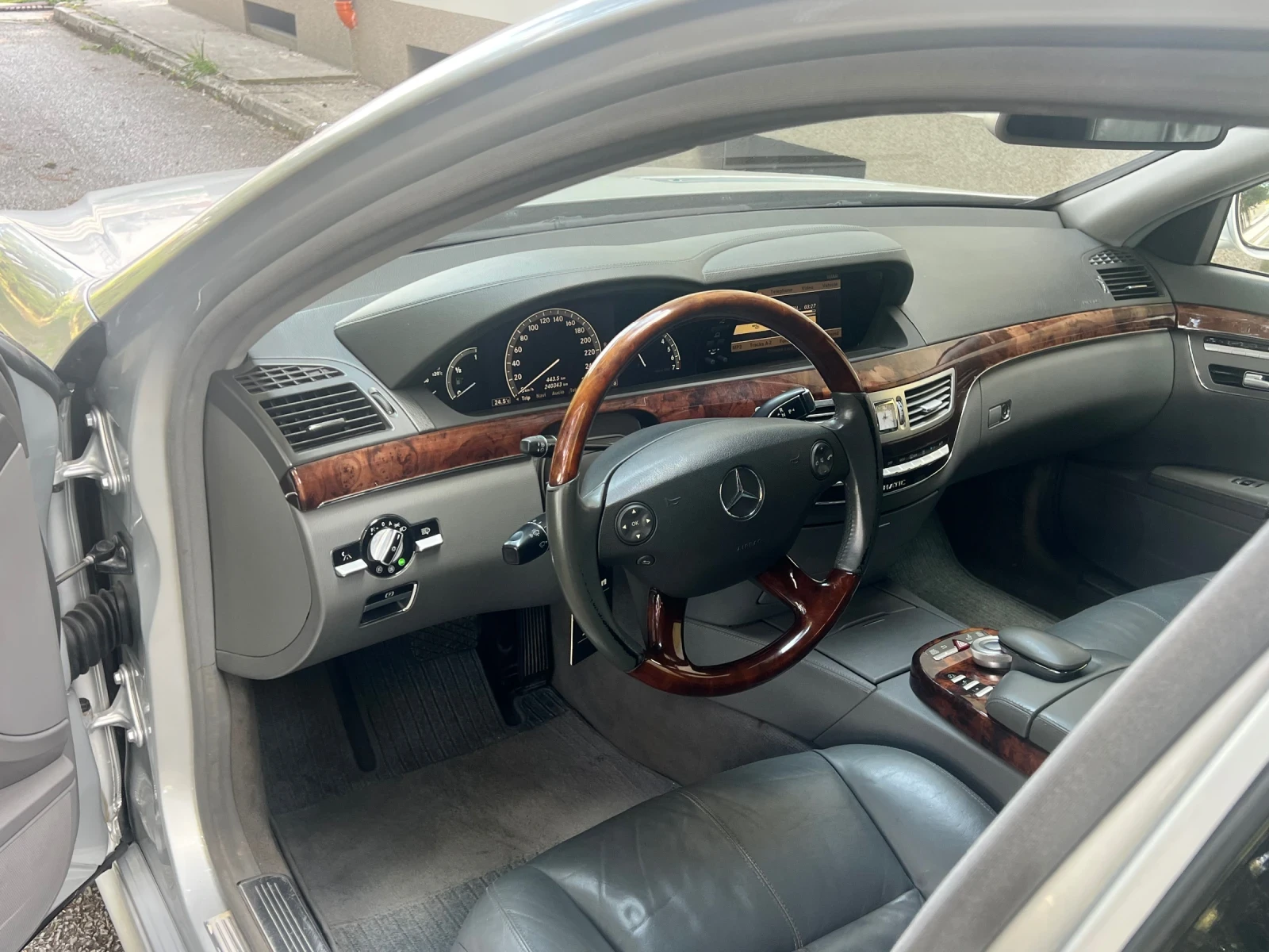 Mercedes-Benz S 500 388* LPG* LONG* Business* 3xTV* Lizing, снимка 11 - Автомобили и джипове - 56260207