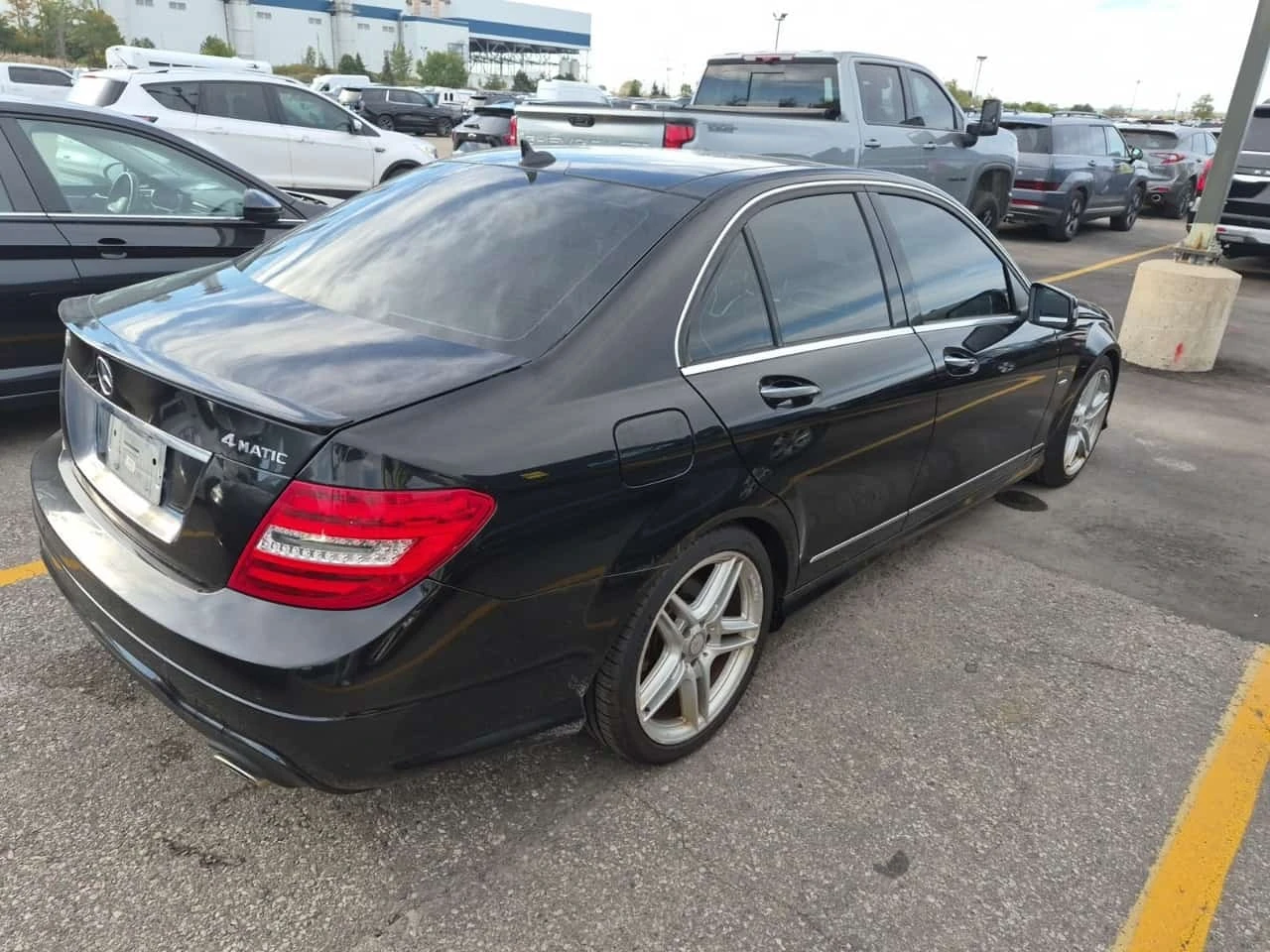 Mercedes-Benz C 350 АМГ ПАКЕТ/4matic/ПОДГРЕВ/ФИНАНСИРАНЕ, снимка 3 - Автомобили и джипове - 56262258