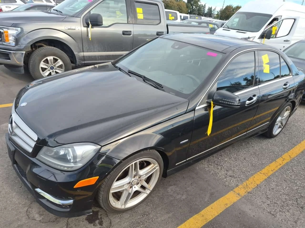 Mercedes-Benz C 350 * 4dr Sdn 4matic * CARFAX * БЕЗ ПЪРВОНАЧАЛНА ВНОСК