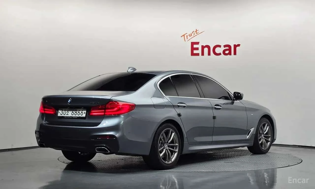BMW 530 * xDrive M Sport * DISPLAY KEY * ������� * HEAD UP | Mobile.bg � ����������� 2