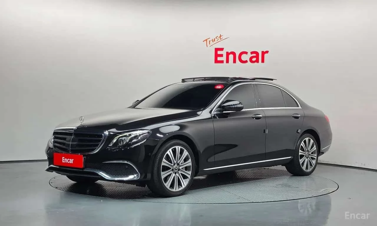 Mercedes-Benz E 400 4MATIC /ОБДУХВАНЕ/ПАНОРАМА/ДИСТРОНИК/360