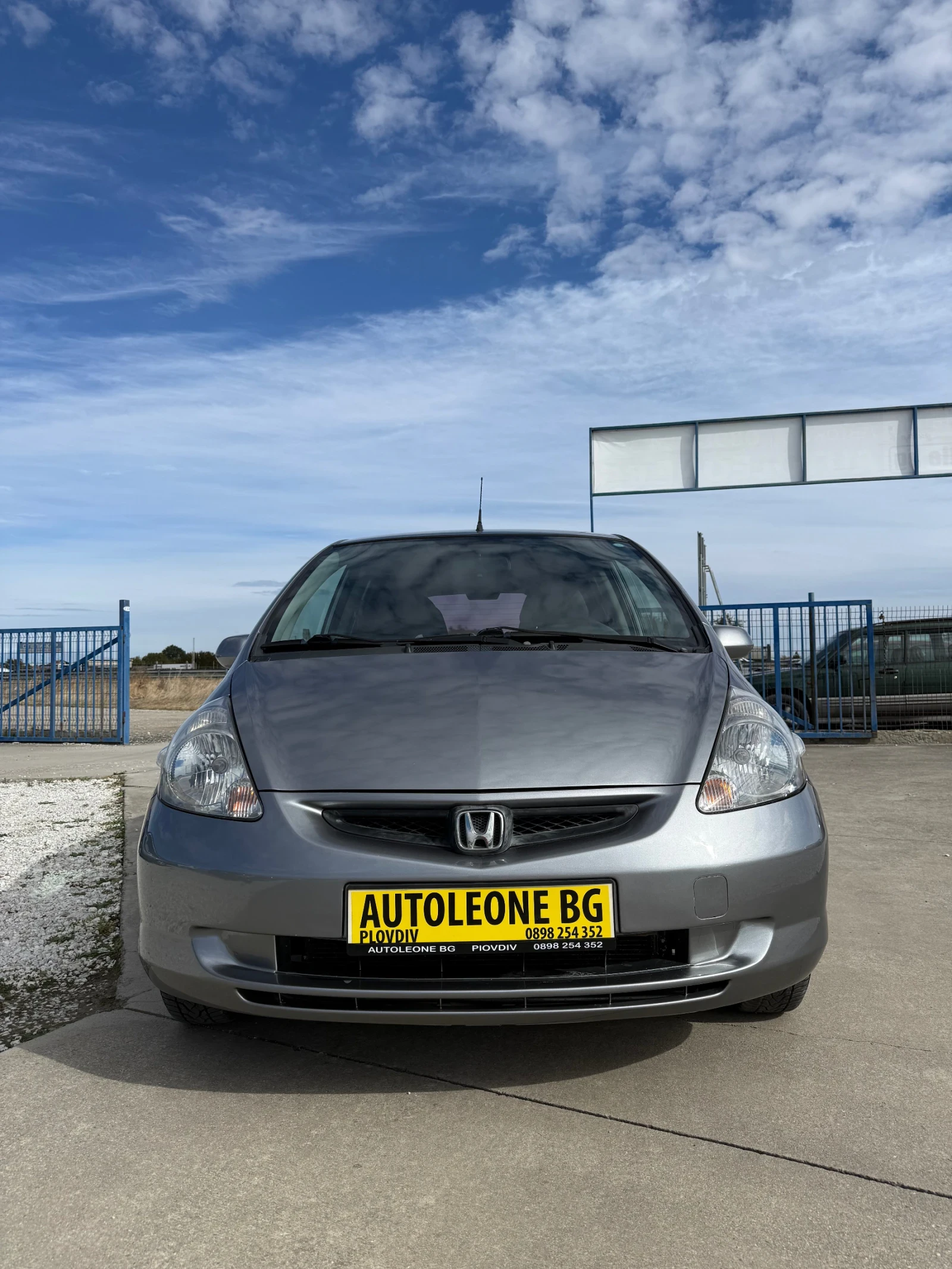 Honda Jazz 1.4i-DSi CVT, снимка 2 - Автомобили и джипове - 56679655