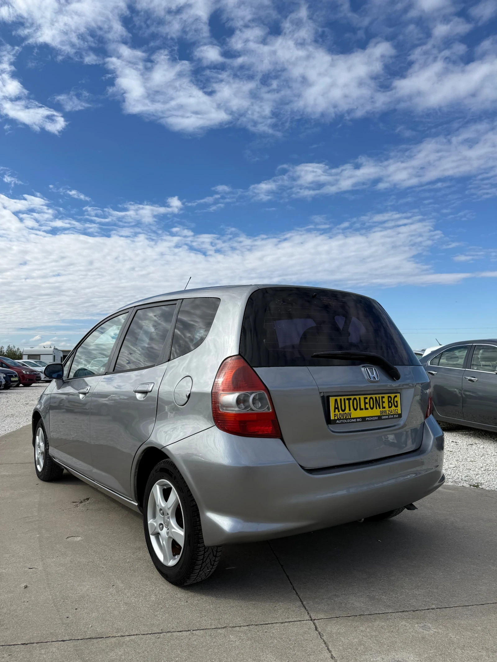 Honda Jazz 1.4i-DSi CVT, снимка 4 - Автомобили и джипове - 56679655