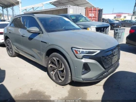 Audi Q8 E-Tron Premium Plus Quattro, снимка 1