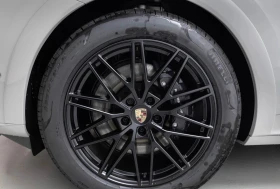Porsche Cayenne hybrid 3.0 литра турбо V6 - 121000 € / 236655.43 лв. - 68982561 4