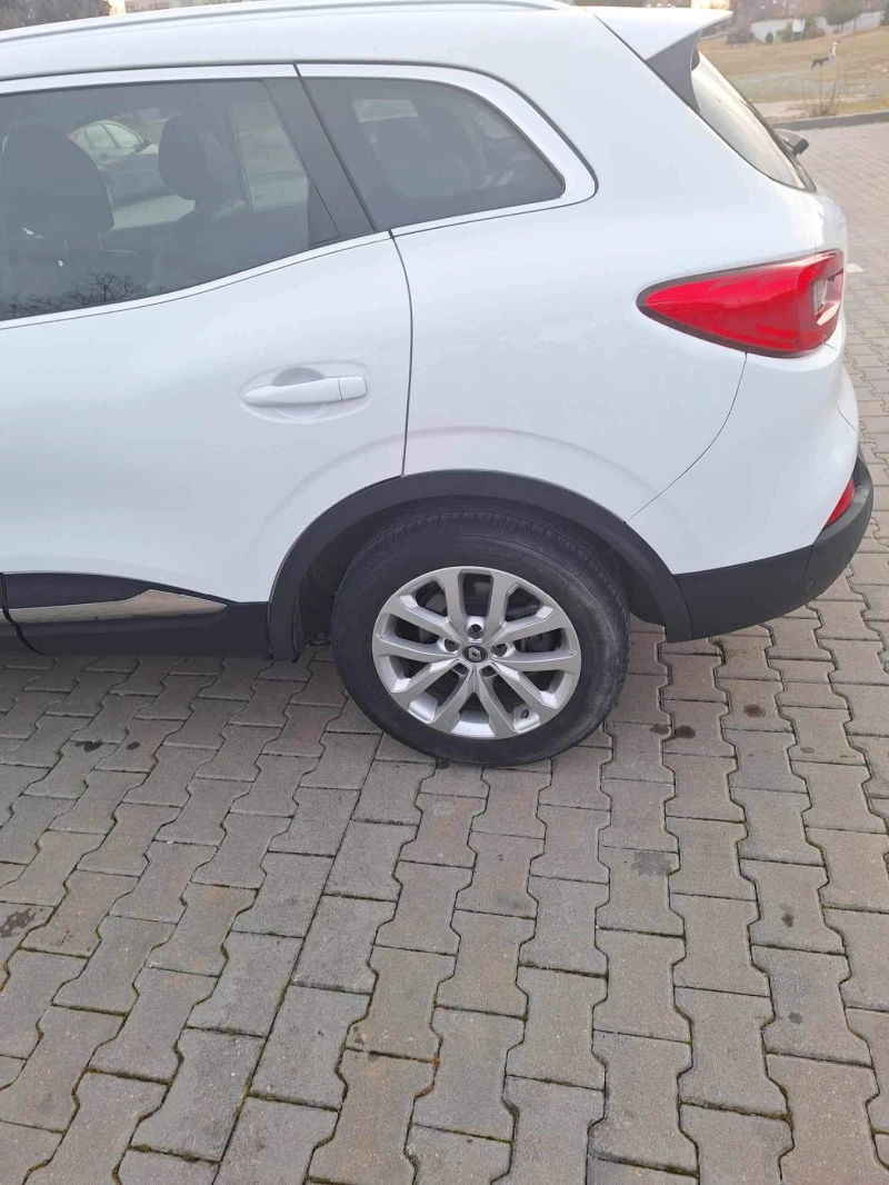 Renault Kadjar, снимка 7 - Автомобили и джипове - 46598288