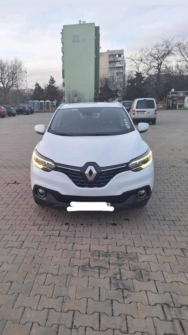 Renault Kadjar, снимка 2 - Автомобили и джипове - 46598288