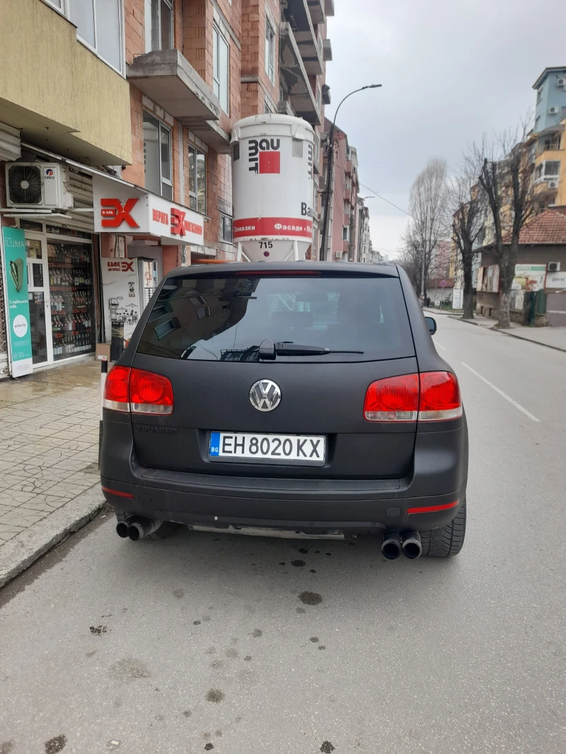 VW Touareg 2.5tdi, снимка 3 - Автомобили и джипове - 47659254