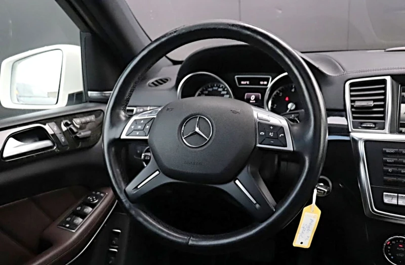 Mercedes-Benz GL 350 ОЧАКВАН ВНОС Mercedes GL350d AMG* 3xTV* PANORAMA* , снимка 14 - Автомобили и джипове - 47393126