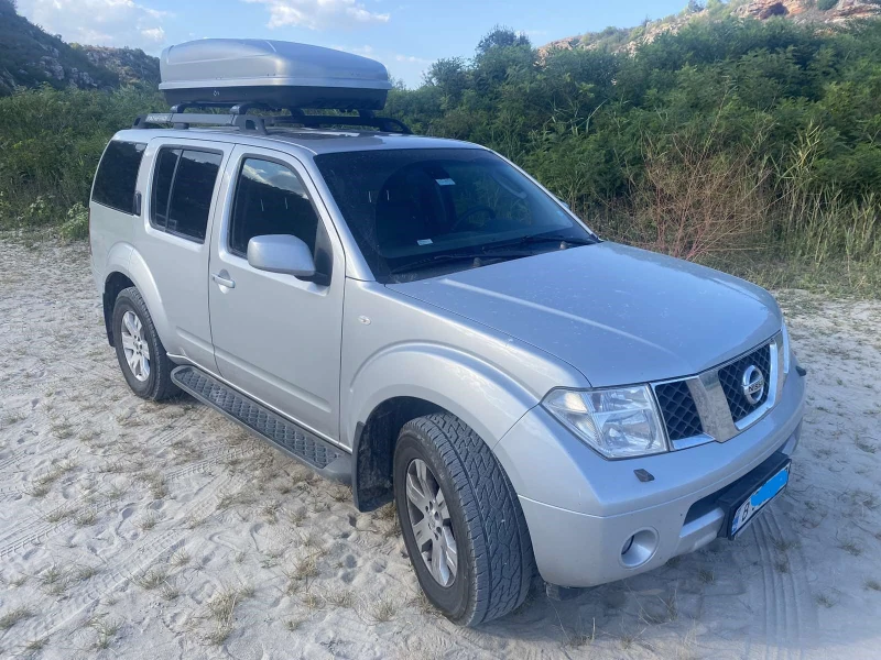 Nissan Pathfinder, снимка 3 - Автомобили и джипове - 47874922