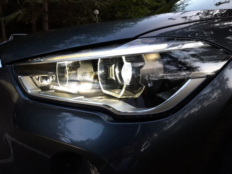 BMW X1 28i xdrive , снимка 9 - Автомобили и джипове - 53180854